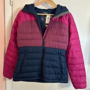 NWT L.L.Bean Women’s Bean’s hooded jacket navy/magenta-pink S